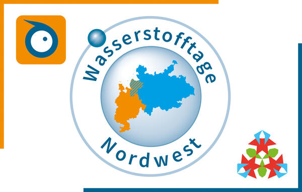 Das Logo der Wasserstofftage Nordwest. Zu sehen ist ein Kreis mit einer blau-orangen Landkarte der Metropolregionen Nordwest und Hamburg. Auf der Außenseite des Kreises ist ein Wasserstoffatom abgebildet.